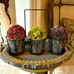 NWT Lavish Home Garden Basket with Floral Orbs
